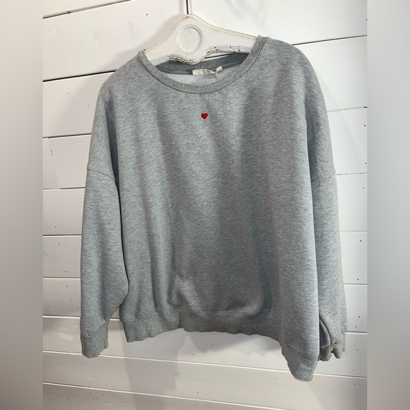 ❣️ WOMANCE Sweatshirt 2X – Grey with Red Heart - Picture 4 of 8